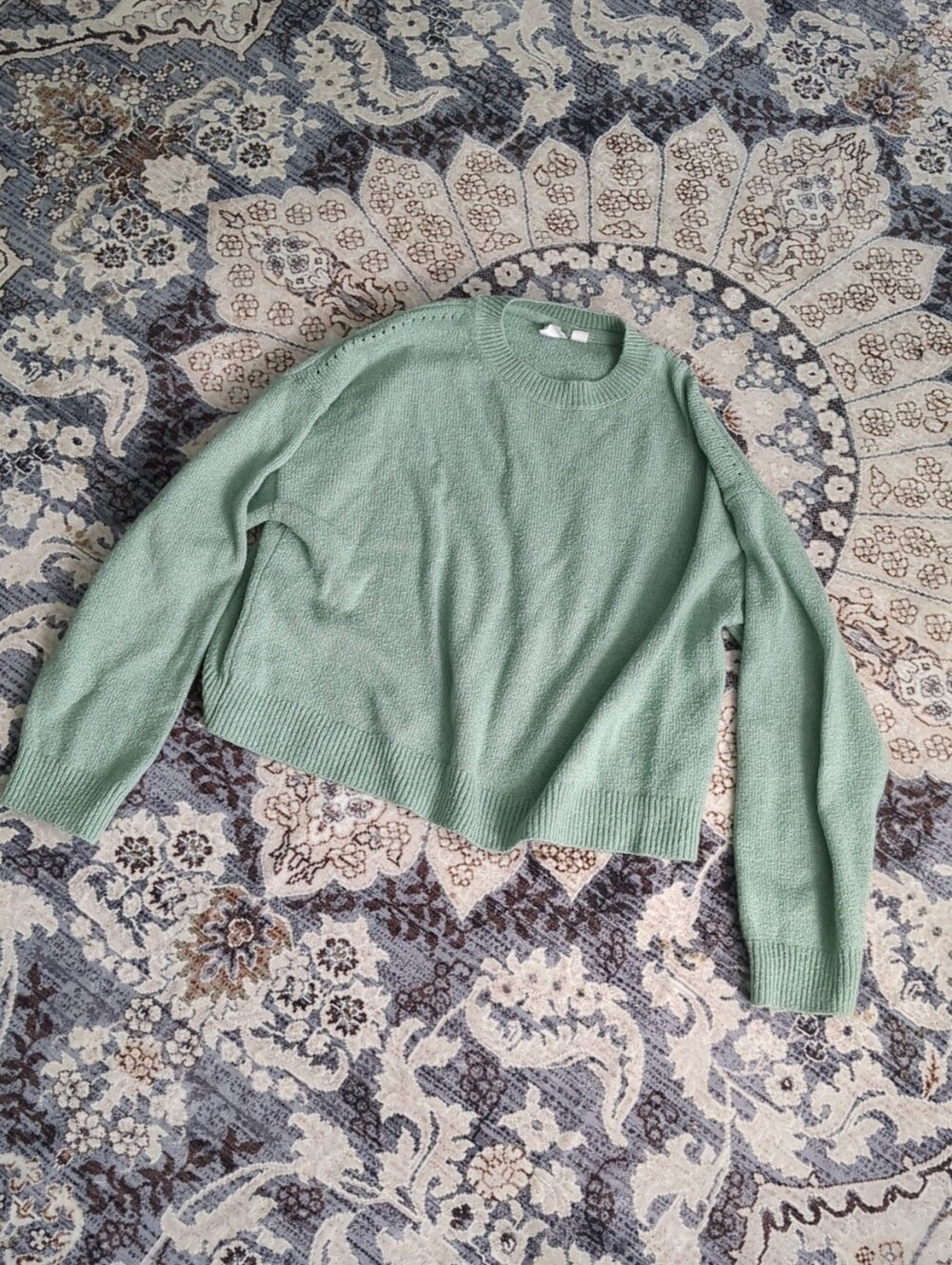 **3/$10** GAP Kids Sweater Size XL (Girl) - Picture 1 of 7